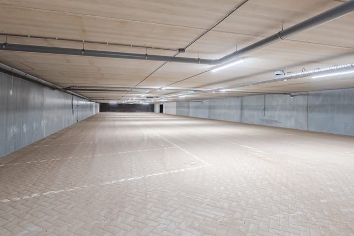 Photo 22 of Blinkert 104