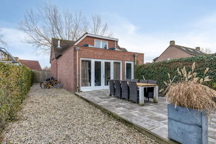 Photo 2 of Maasheseweg 57-A