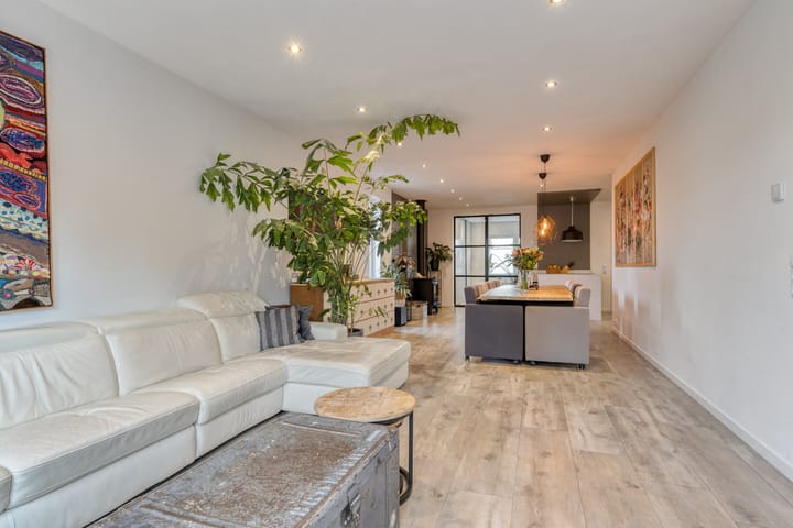 Foto 19 van Maasheseweg 57-A