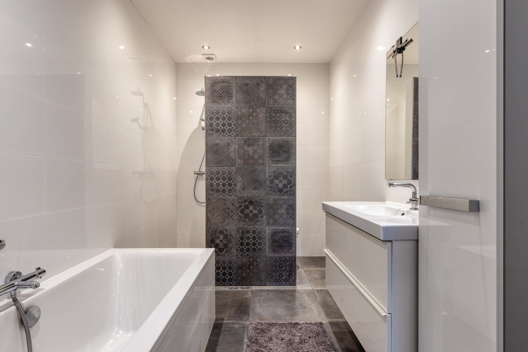 Foto 24 van Maasheseweg 57-A