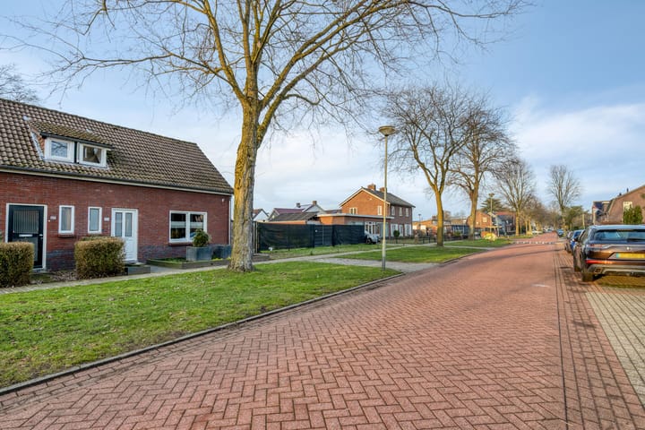 Foto 42 van Maasheseweg 57-A