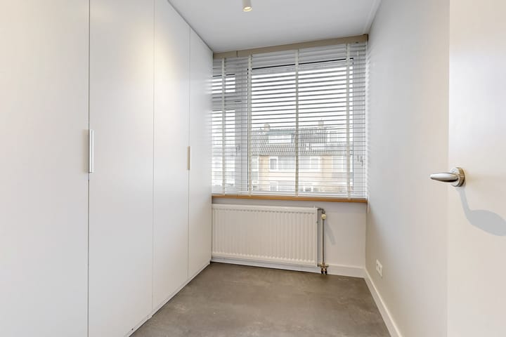 Foto 25 van van Poelgeestlaan 78