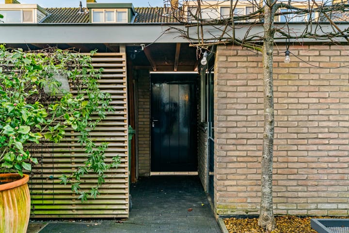 Foto 39 van van Poelgeestlaan 78