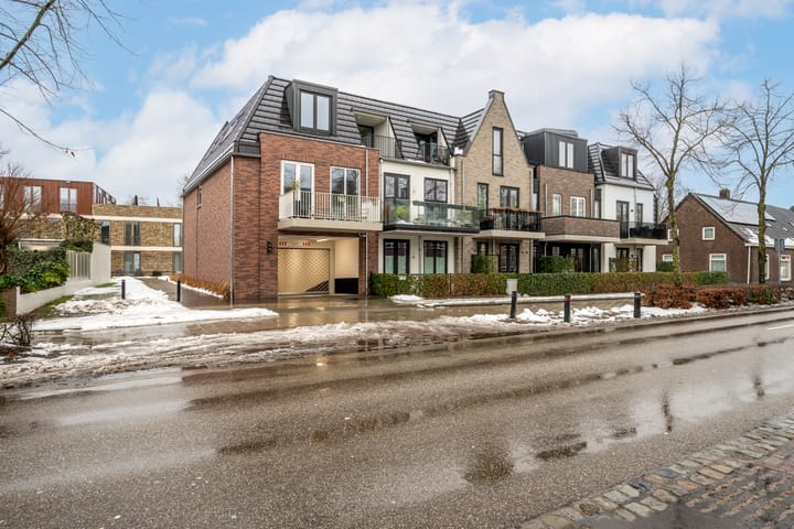 Photo 5 of 't Dorp 116-M