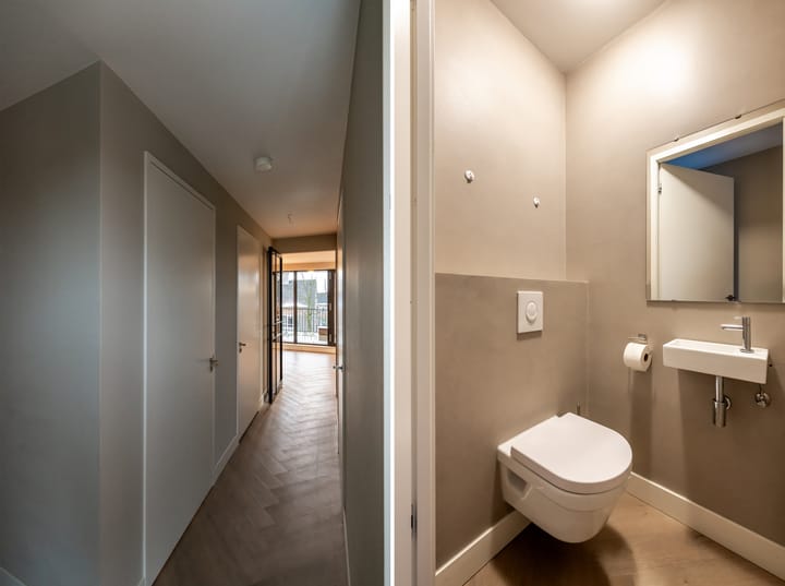 Photo 6 of 't Dorp 116-M