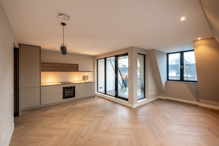 Photo 8 of 't Dorp 116-M