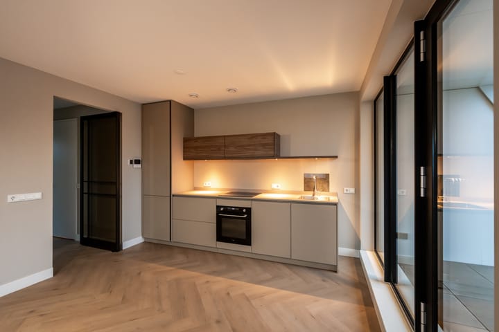 Photo 9 of 't Dorp 116-M