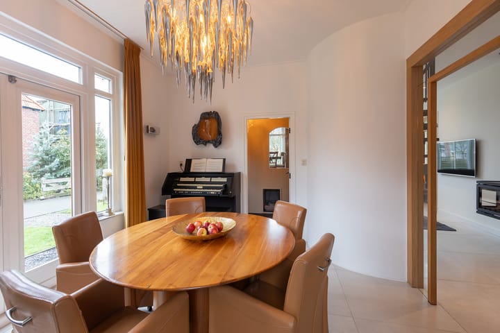 Photo 16 of Schoolstraat 8