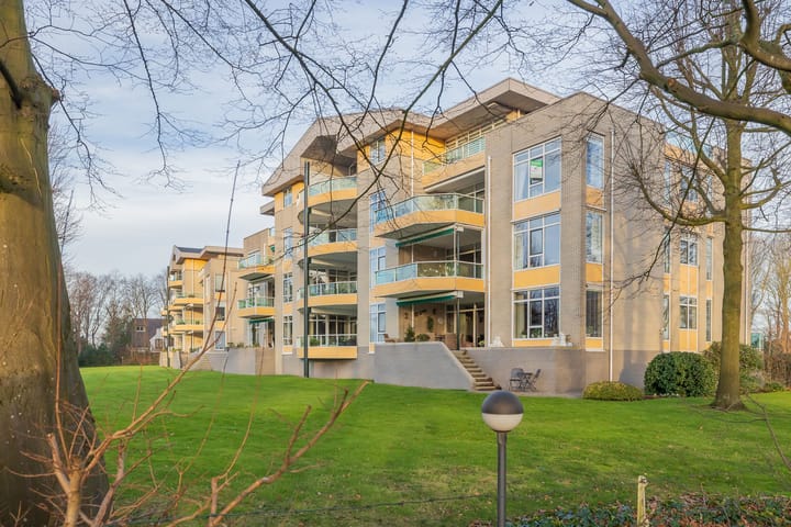 Foto 4 van Van Nispenpark 20