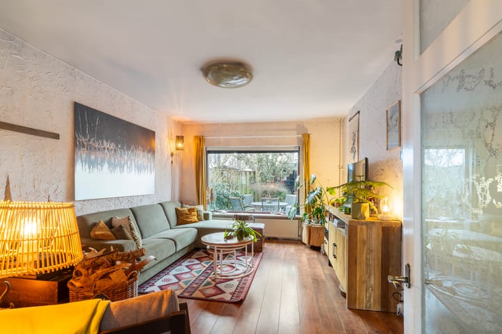 Foto 10 van Riouwlaan 53