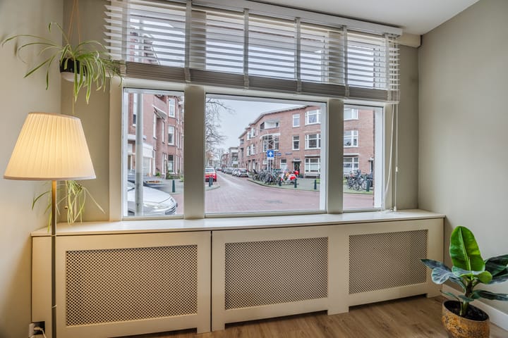 Foto 11 van De Vriesstraat 56