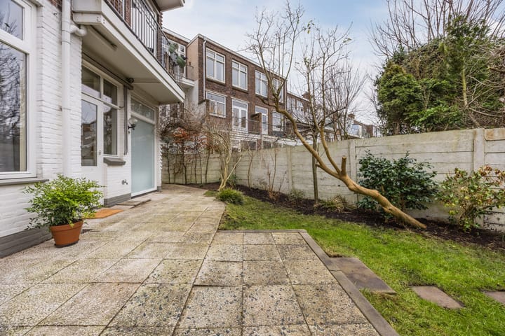 Foto 20 van De Vriesstraat 56