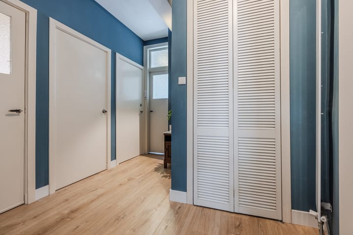 Foto 25 van De Vriesstraat 56