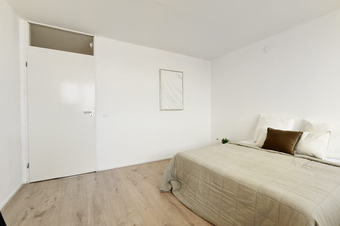 Photo 28 of Middenmolenplein 54