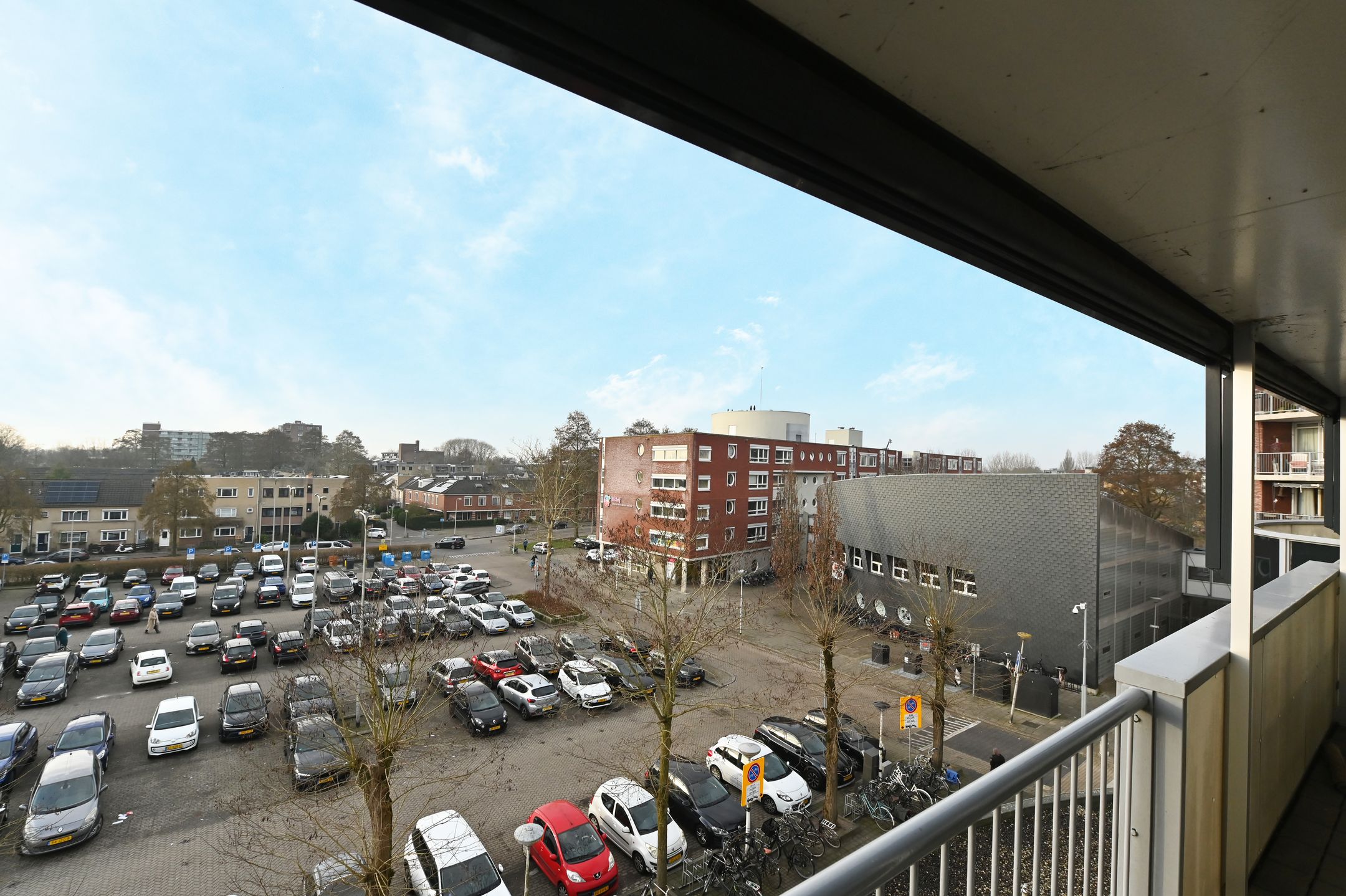 Photo 39 of Middenmolenplein 54