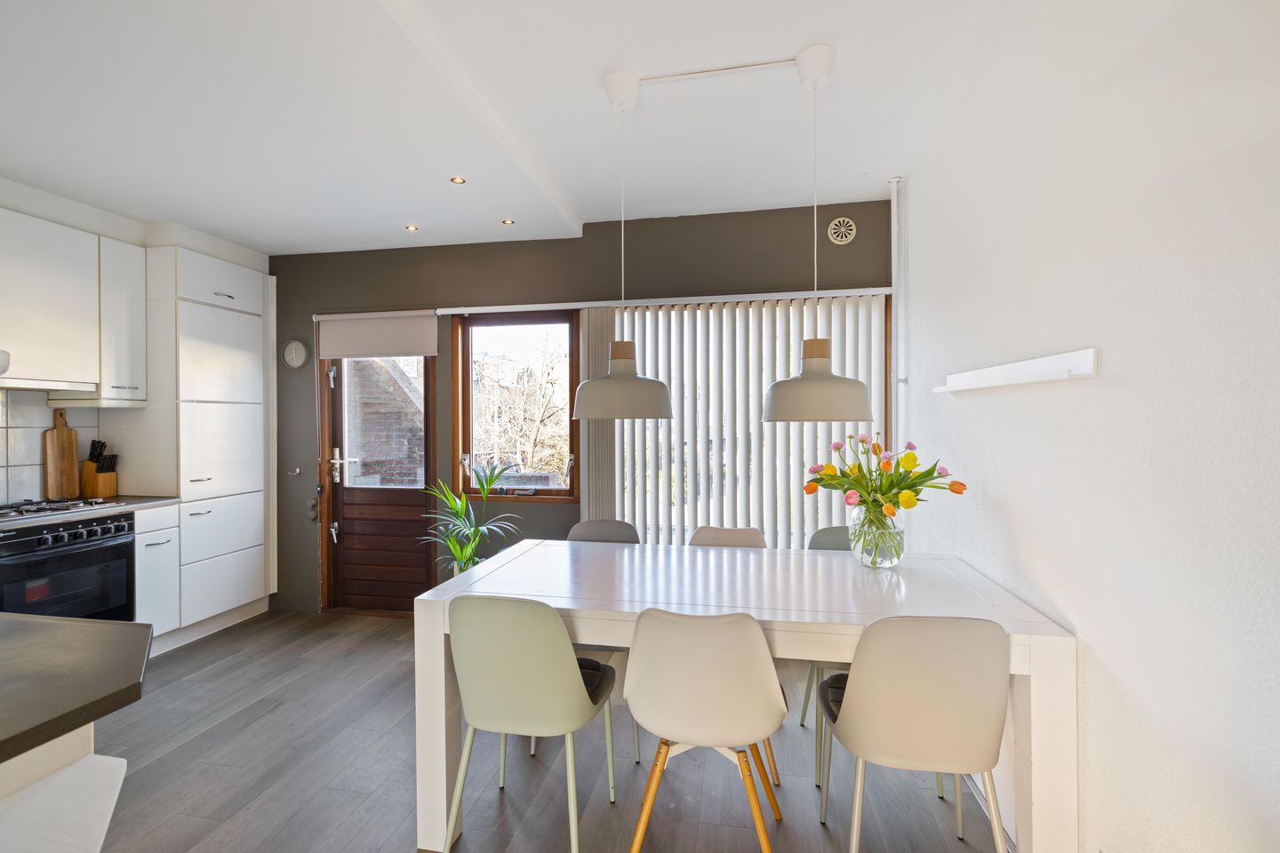 Photo 25 of Hadewijchstraat 1