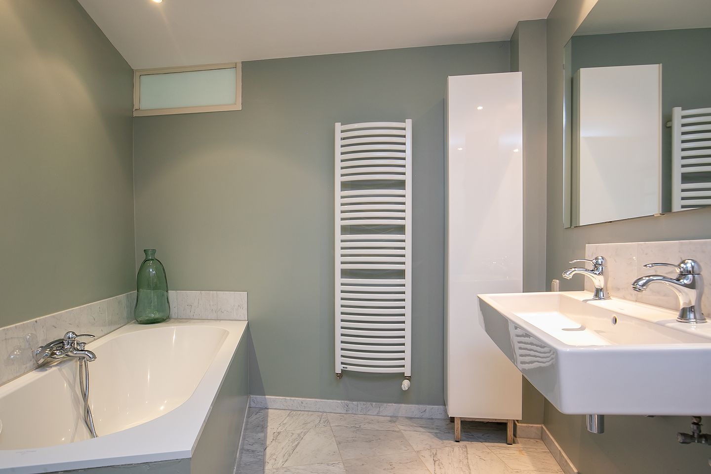 Photo 4 of Nolensstraat 34-A01