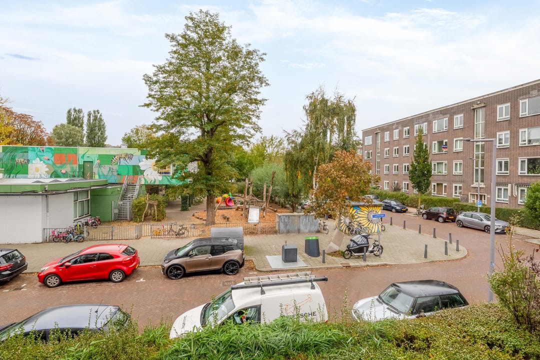 Photo 17 of Nolensstraat 34-A01