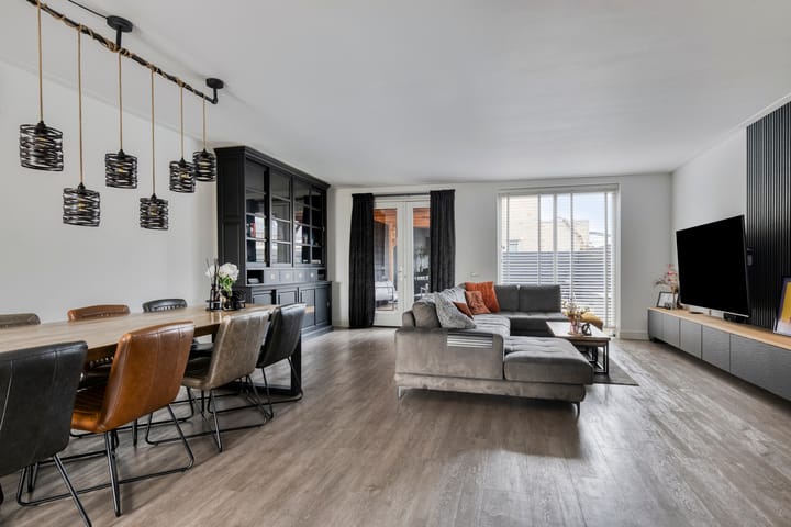 Foto 2 van Avenweide 72