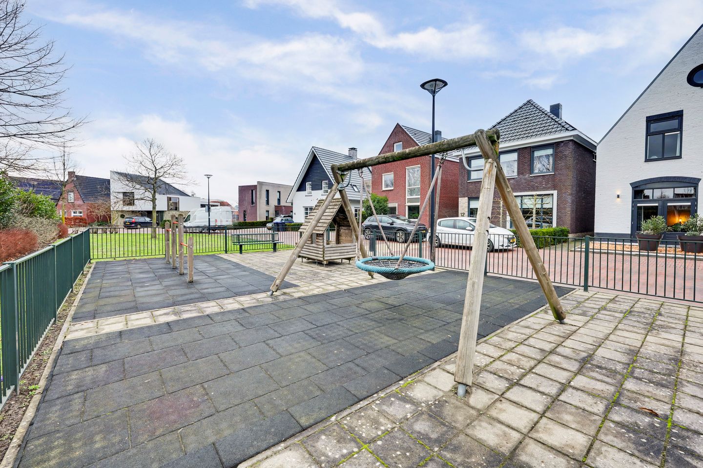 Photo 59 of Anemoonstraat 10