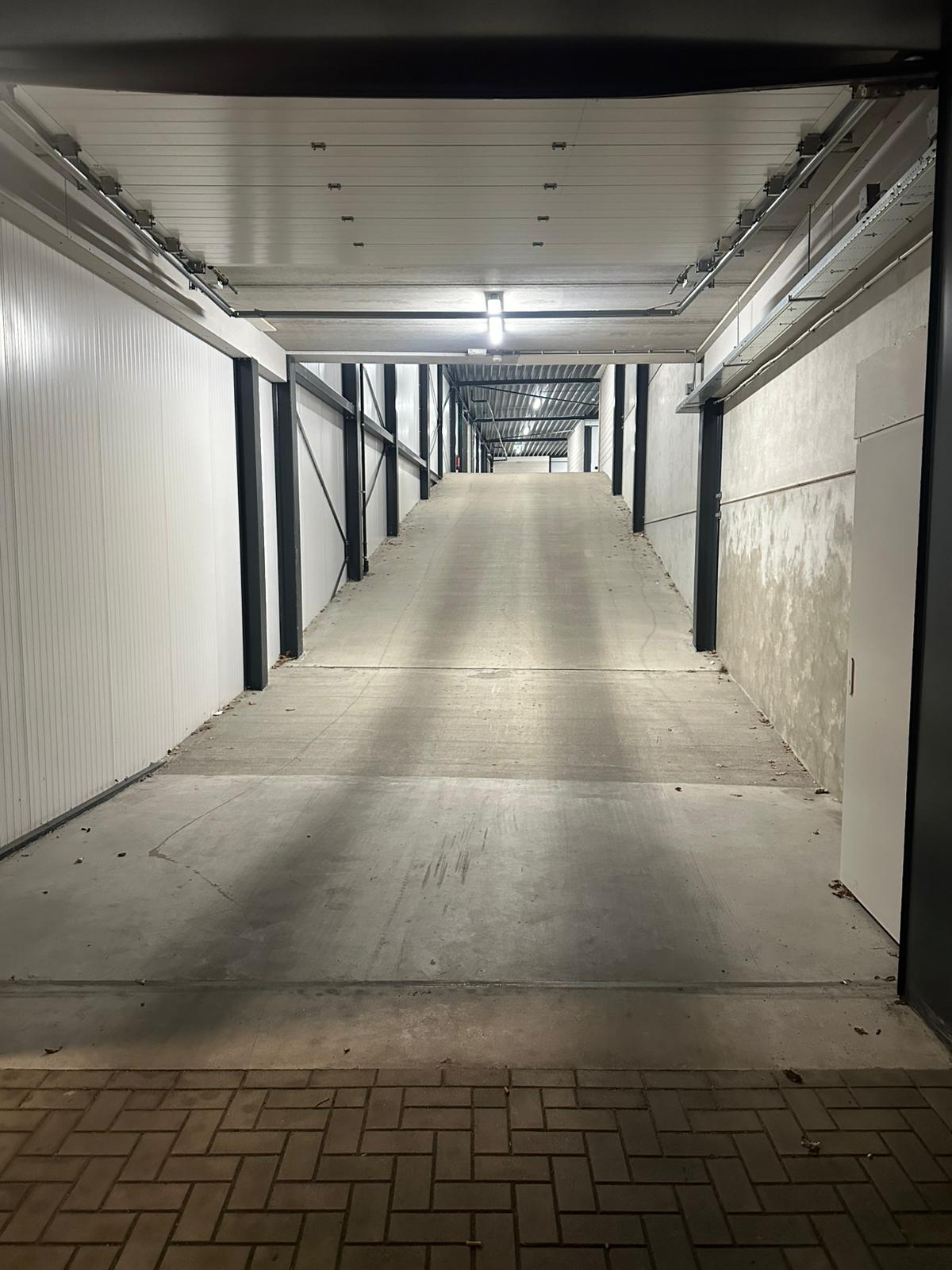 View photo 3 of Anthonie Fokkerstraat 49