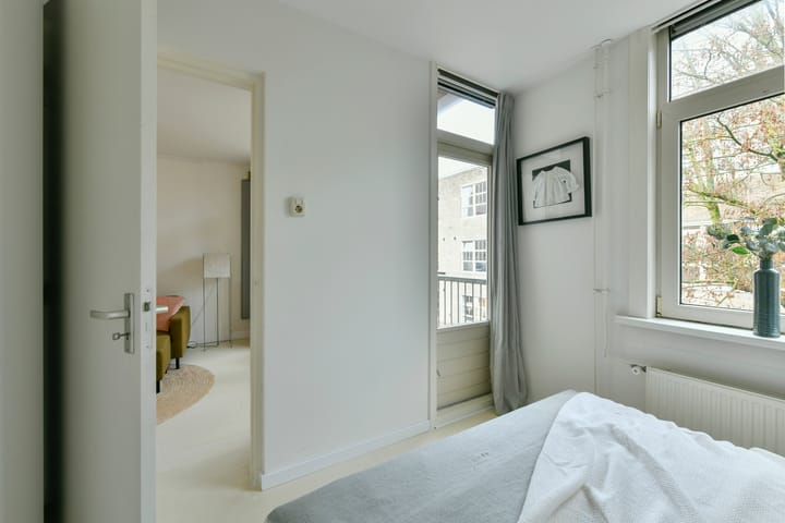 Foto 14 van Lutmastraat 77-2