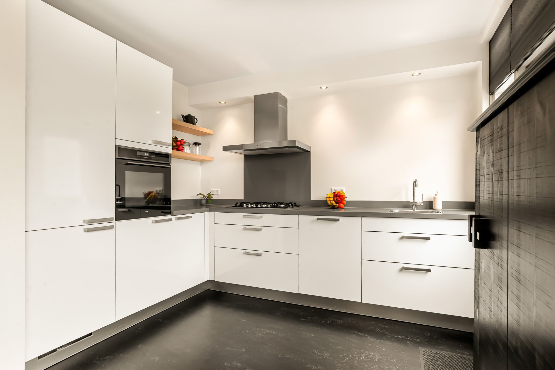 Photo 3 of Martin Luther Kingstraat 11