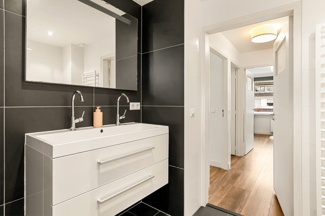 Photo 43 of Martin Luther Kingstraat 11