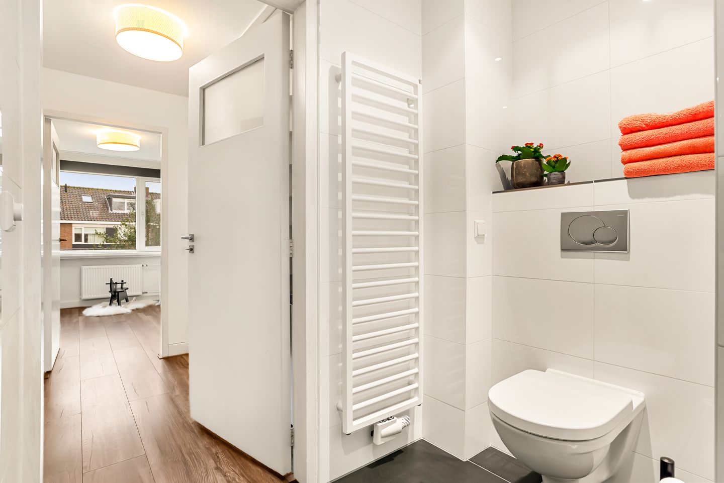 Photo 44 of Martin Luther Kingstraat 11