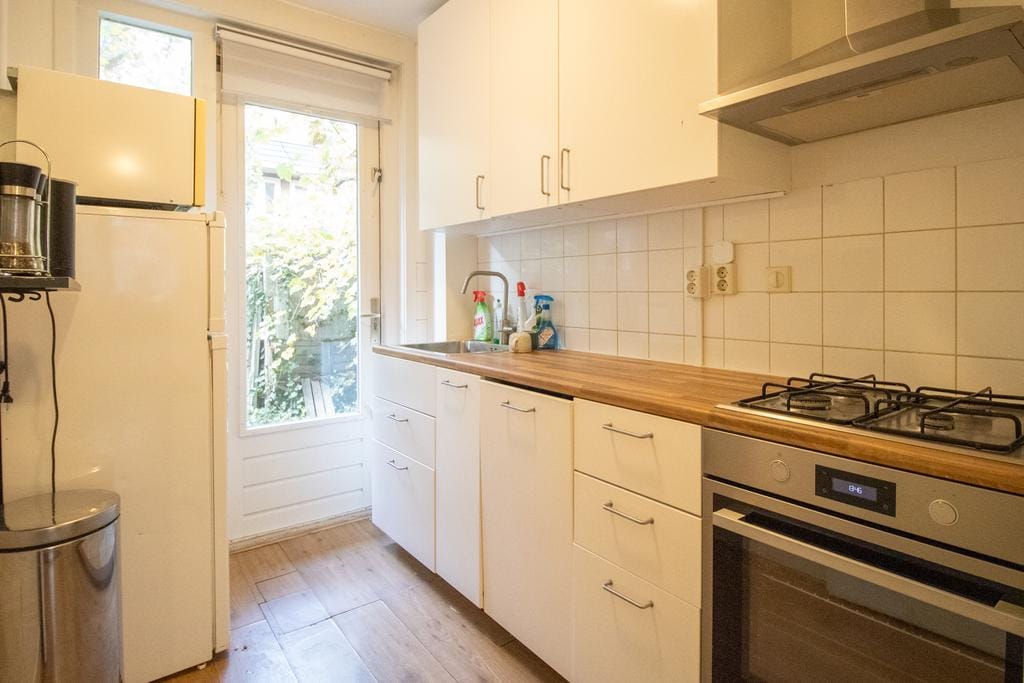 Photo 11 of Cornelis Springerstraat 20-H