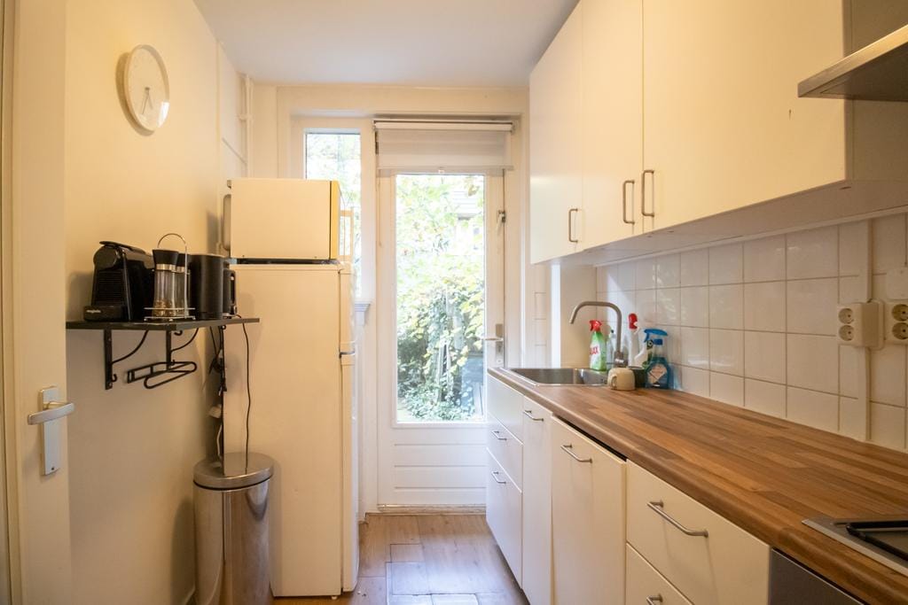 Photo 12 of Cornelis Springerstraat 20-H