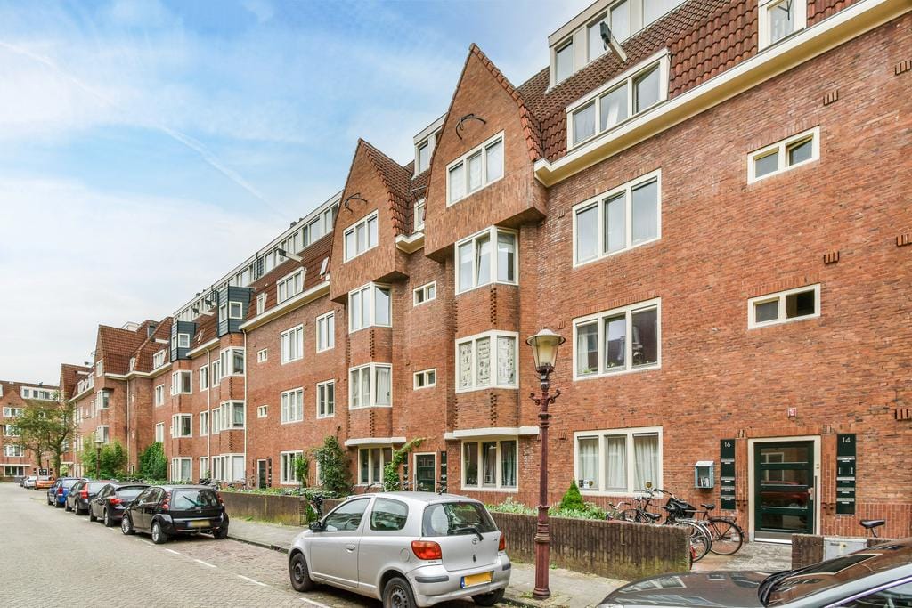 Photo 18 of Cornelis Springerstraat 20-H
