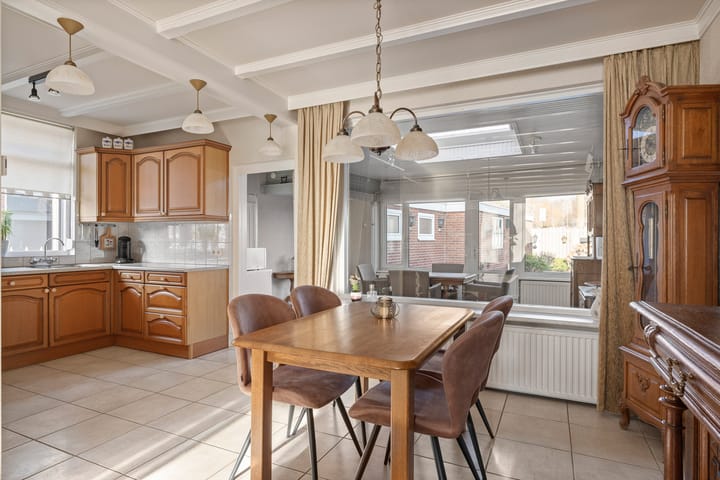 Foto 10 van Kanaalstraat 104