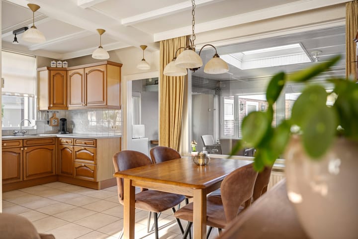 Foto 11 van Kanaalstraat 104