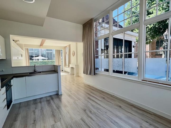 Foto 2 van Wilhelminaplein 4