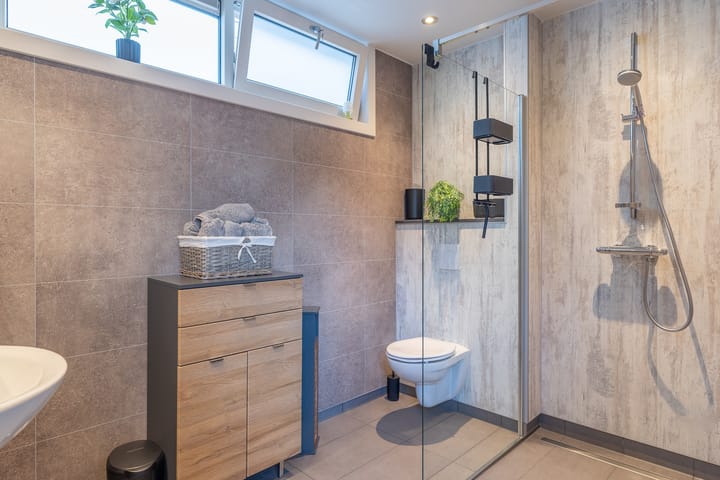 Photo 4 of Meidoornstraat 7