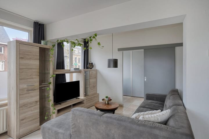 Foto 7 van Annastraat 45