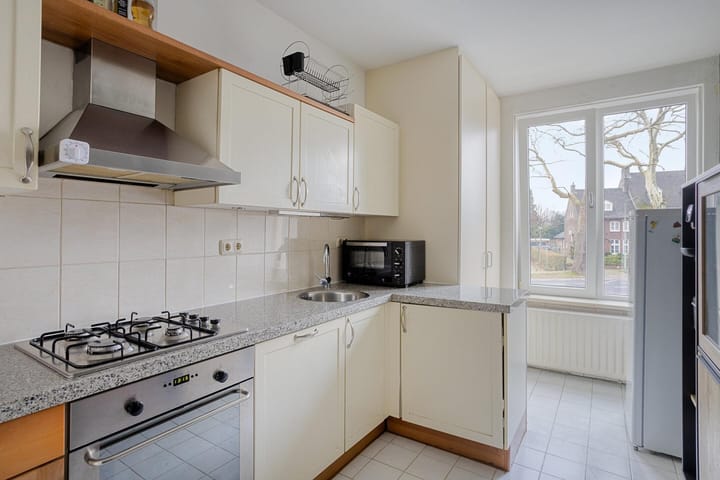 Foto 8 van Annastraat 45