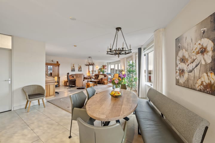 Foto 8 van Molenweide 13