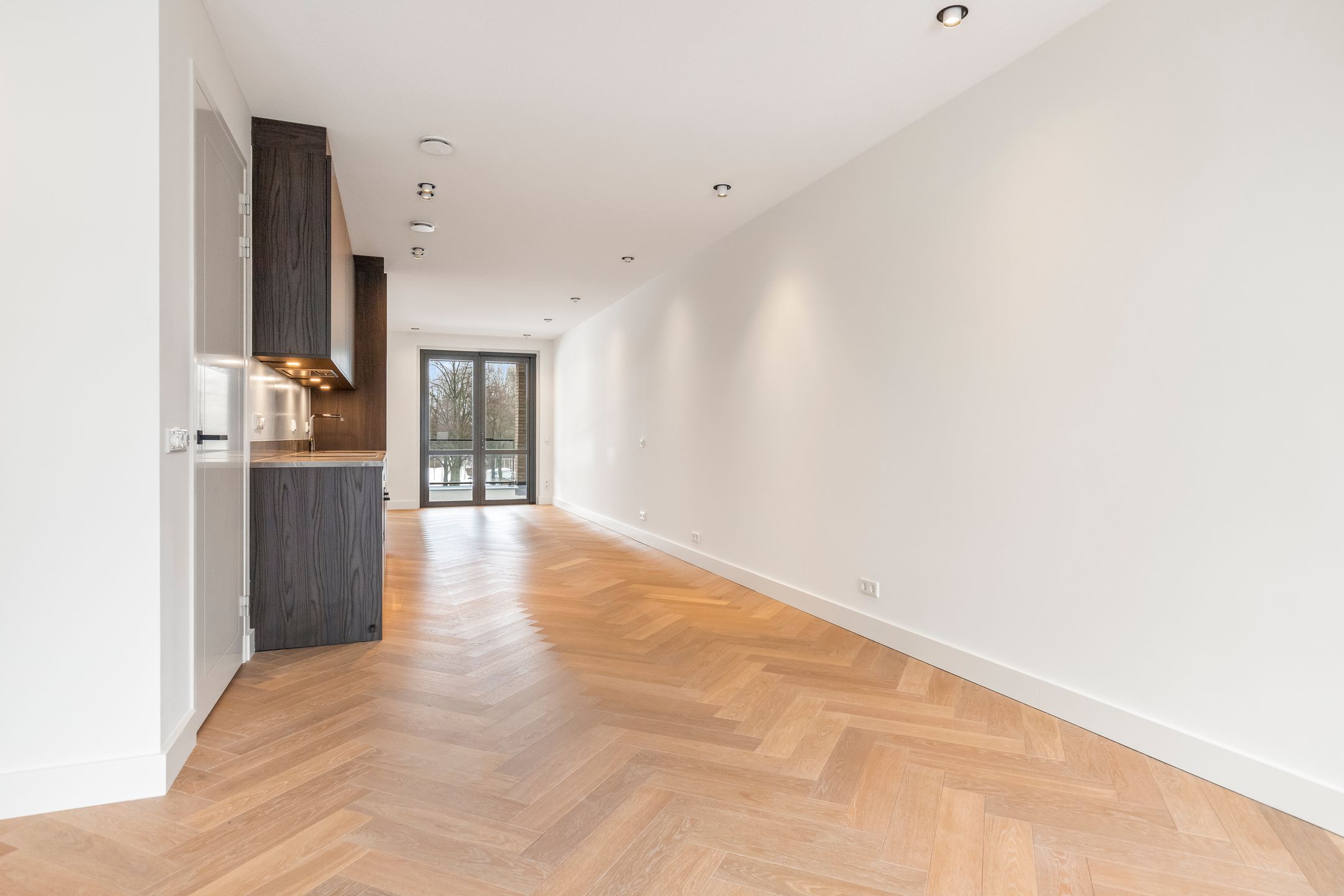 Photo 3 of Kostverlorenhof 185