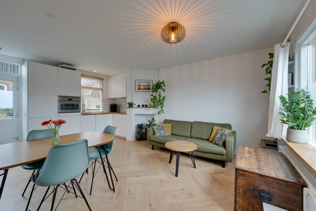 Foto 2 van Distelweg 56