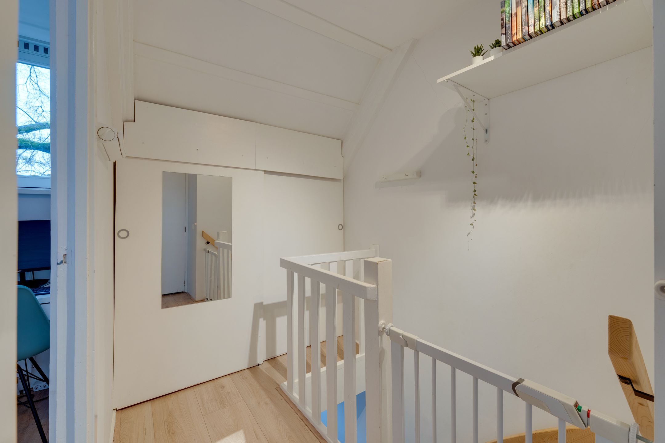 Foto 18 van Distelweg 56