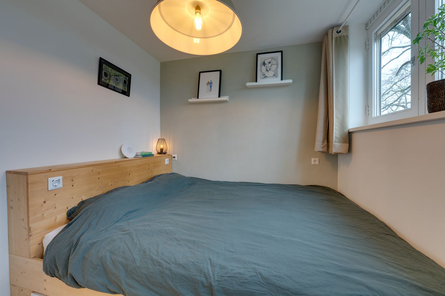 Foto 25 van Distelweg 56