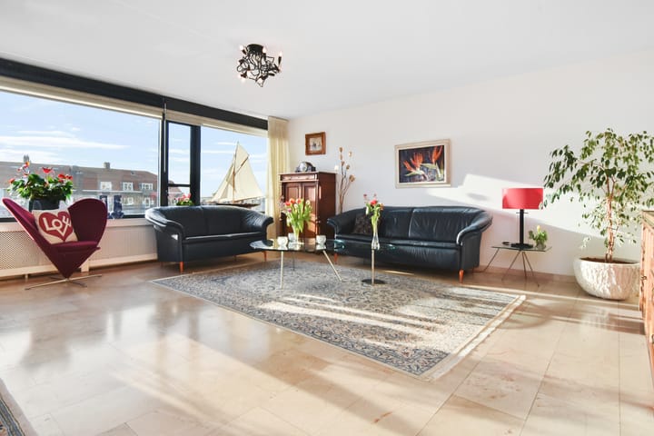 Foto 5 van Treilerweg 18-C