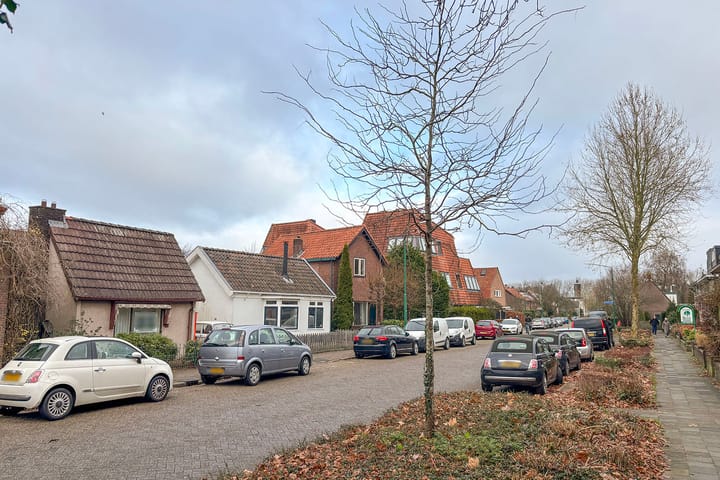 Photo 6 of Bremstraat 3