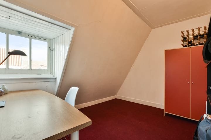 Foto 18 van Roerstraat 47-2