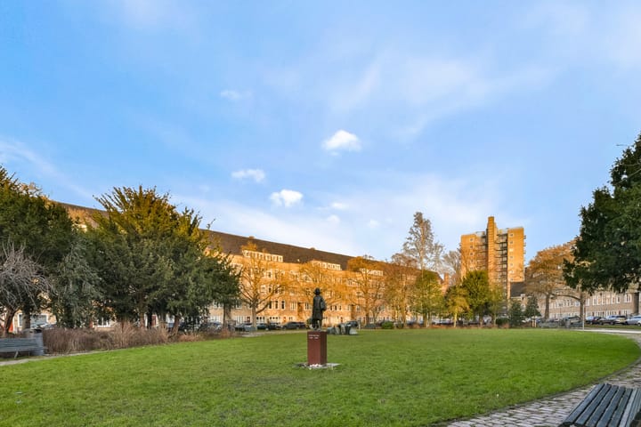 Foto 22 van Roerstraat 47-2