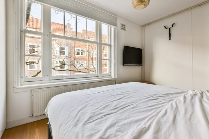 Foto 14 van Roerstraat 47-2