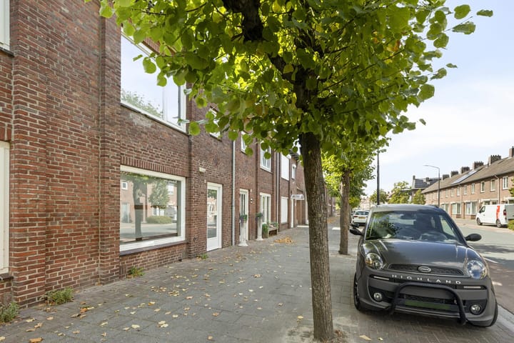 Foto 39 van Dr. Struyckenstraat 129