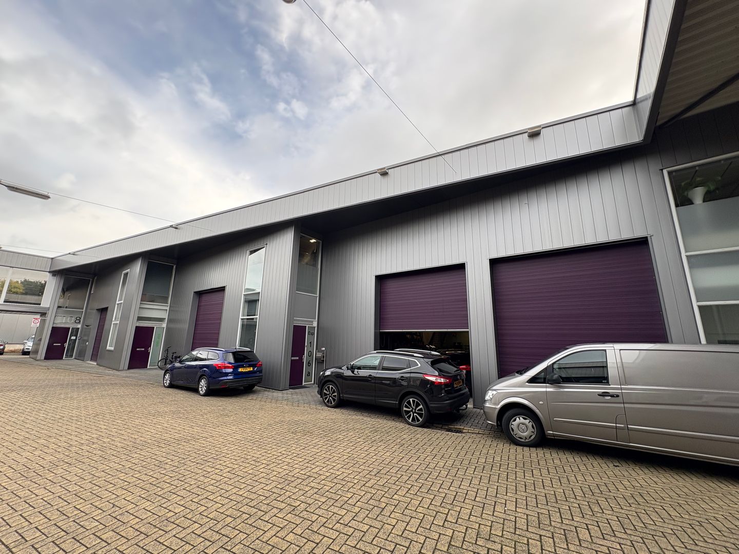 View photo 3 of Esp 108-A